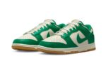 Nike Dunk Low Malachite University Gold - vue 2