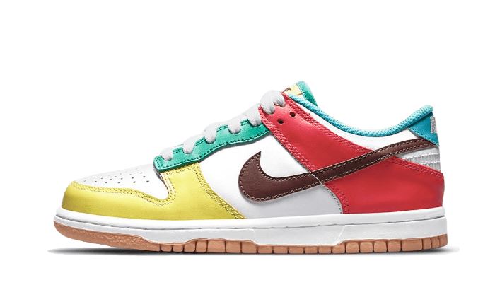nike-dunk-low-se-free-99-pack-white-572688 Nike Dunk Low SE Free 99 Pack White authentique