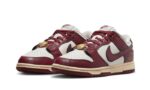 Nike Dunk Low SE Sail Team Red - vue 2