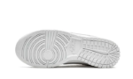 Nike Dunk Low Triple White (2021) - vue 4