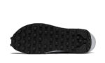Nike LD Waffle Sacai Triple Black - vue 4