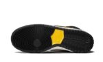 Nike SB Dunk High Pro Maize and Black - vue 3
