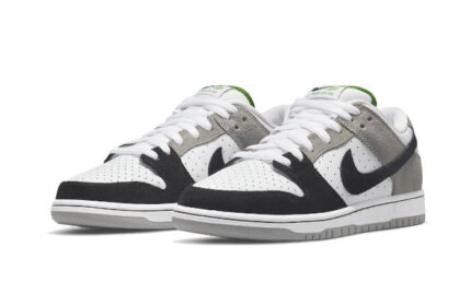 Nike SB Dunk Low Chlorophyll - vue 2