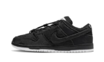 Nike SB Dunk Low Gnarhunters authentique
