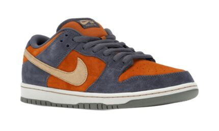 Nike SB Dunk Low Light Carbon Monarch - vue 2