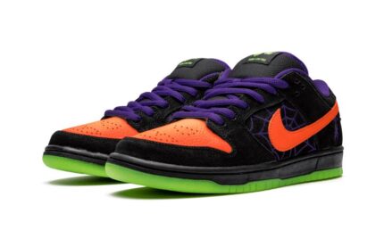 Nike SB Dunk Low "Night of Mischief" - vue 2