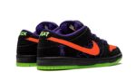 Nike SB Dunk Low "Night of Mischief" - vue 3