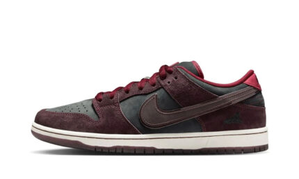Nike SB Dunk Low Riot Skateshop authentique