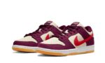 Nike SB Dunk Low Skate Like A Girl Bordeaux - vue 2