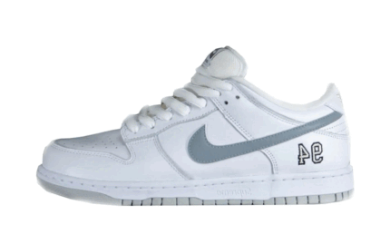 Nike SB Dunk Low Supreme 94 White Metallic Silver authentique