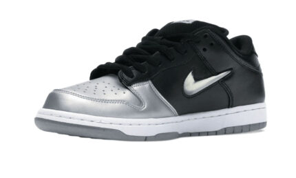 Nike SB Dunk Low Supreme Jewel Swoosh Silver - vue 2