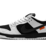 Nike SB Dunk Low TIGHTBOOTH authentique