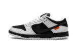 Nike SB Dunk Low TIGHTBOOTH authentique