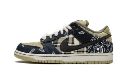 Nike SB Dunk Low Travis Scott authentique