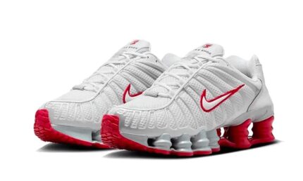 Nike Shox TL Platinum Tint Gym Red - vue 2