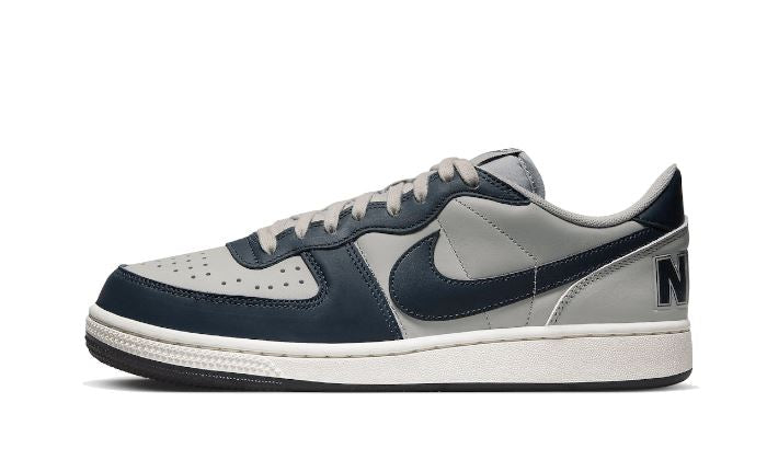 nike-terminator-low-georgetown-835962 Nike Terminator Low Georgetown authentique