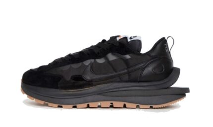 Nike Vaporwaffle Sacai Black Gum authentique