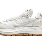 Nike Vaporwaffle Sacai Sail Gum authentique