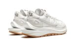 Nike Vaporwaffle Sacai Sail Gum - vue 3