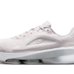 Nike Versair Platinum Violet White Light Violet Ore Metallic Platinum authentique