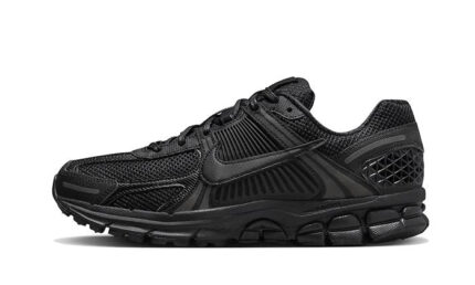 Nike Vomero 5 Triple Black authentique