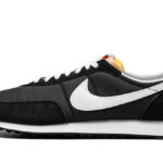 Nike Waffle Trainer 2 Black White authentique
