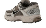 Nike Zoom Vomero 5 College Grey Cave Stone - vue 3