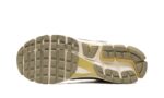 Nike Zoom Vomero 5 Light Bone Medium Olive - vue 4