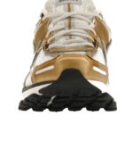 Nike Zoom Vomero 5 Metallic Gold - vue 3