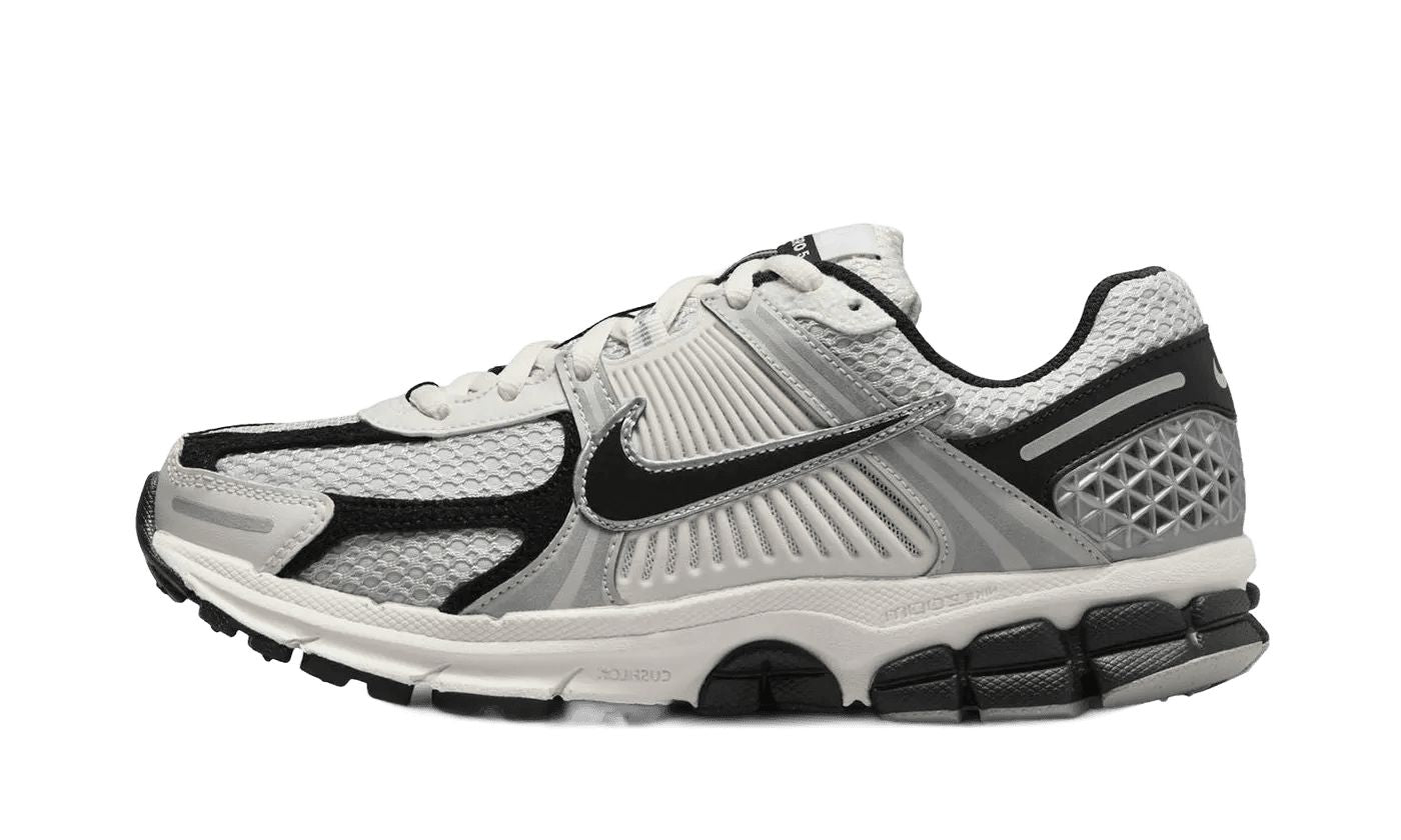 nike-zoom-vomero-5-photon-dust-black-687122 Nike Zoom Vomero 5 Photon Dust Black authentique