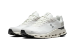 On Running Cloudnova Form White - vue 2