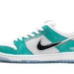 Nike SB Dunk Low April Skateboards authentique