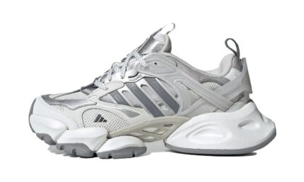 XLG Runner Deluxe Grey Silver White authentique