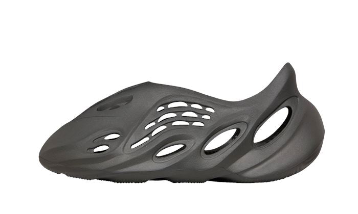 yeezy-foam-rnnr-carbon-646095 Yeezy Foam RNNR Carbon authentique